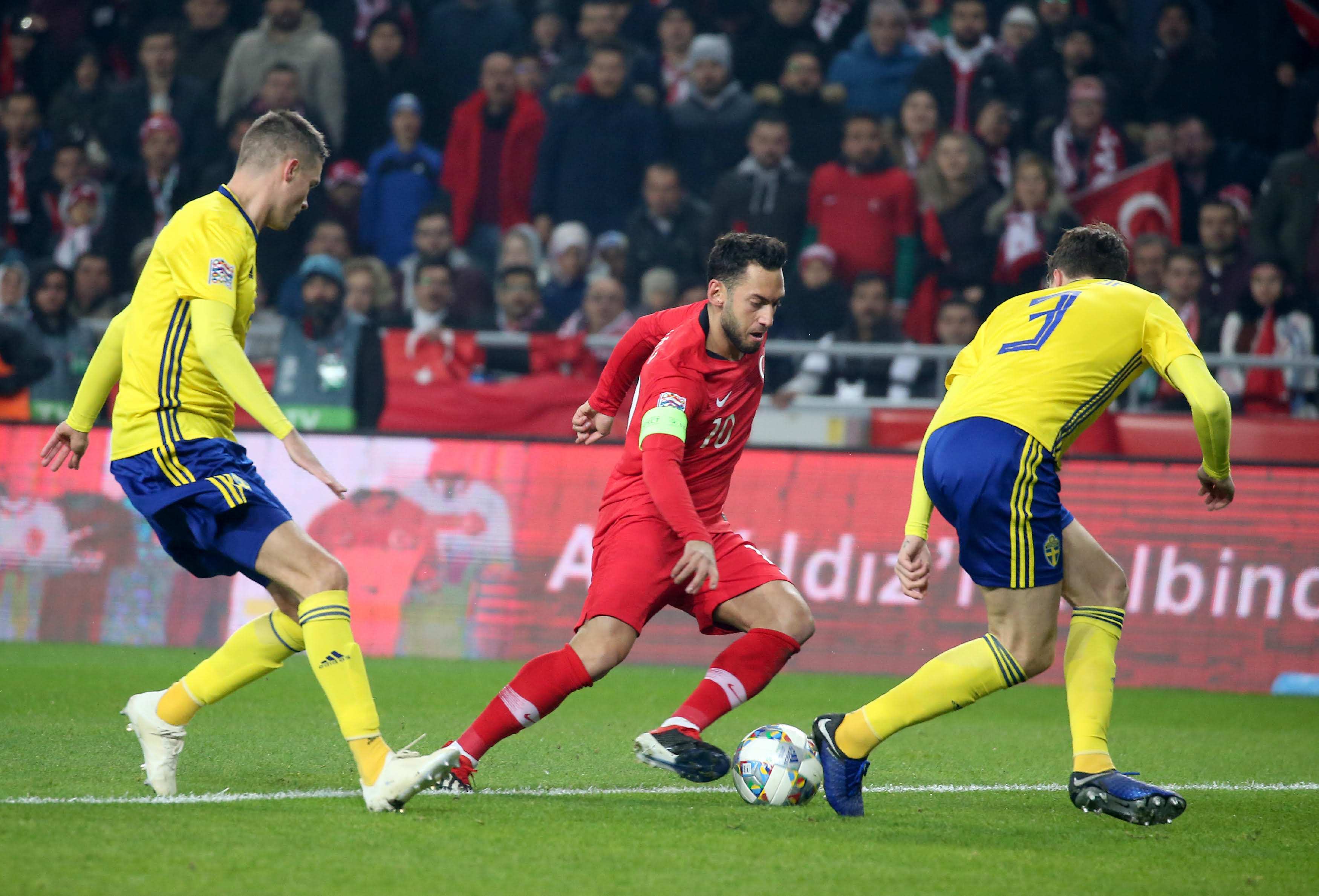 挥应有作用 挥应有作用